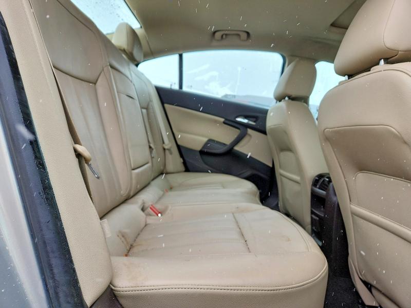 46199076 :رقم المزاد ، W04GU5GC0B1042935 vin ، 2011 Buick Regal مزاد بيع