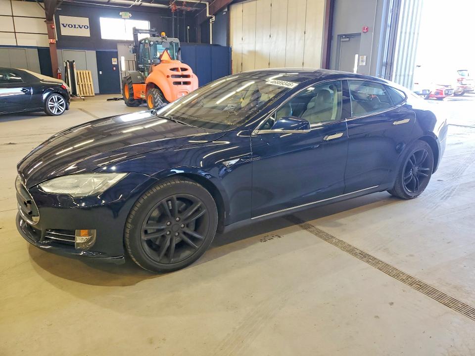 Продажа на аукционе авто 2013 Tesla Model S, vin: 5YJSA1CN6DFP07288, номер лота: 46889346