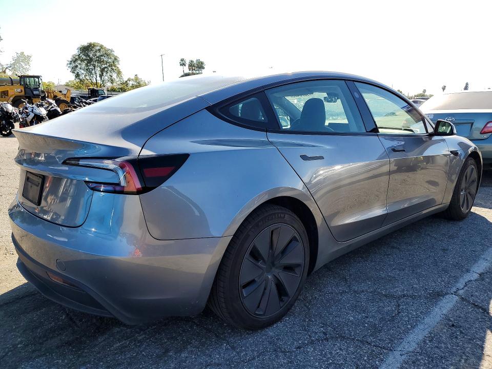 Продаж на аукціоні авто 2024 Tesla Model 3, vin: 5YJ3E1EA1RF854242, номер лоту: 79370455