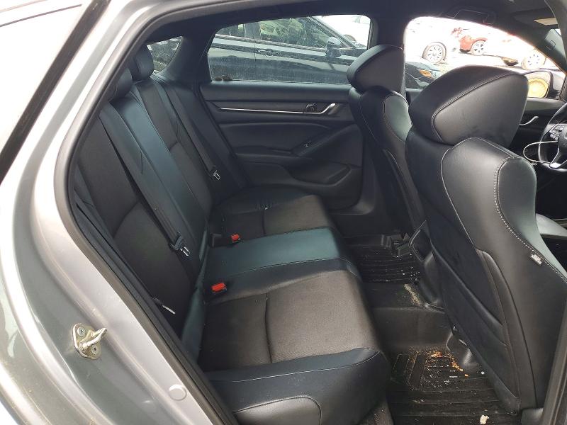 2018 Honda Accord მანქანა იყიდება აუქციონზე, vin: 1HGCV1F38JA205746, აუქციონის ნომერი: 45850036