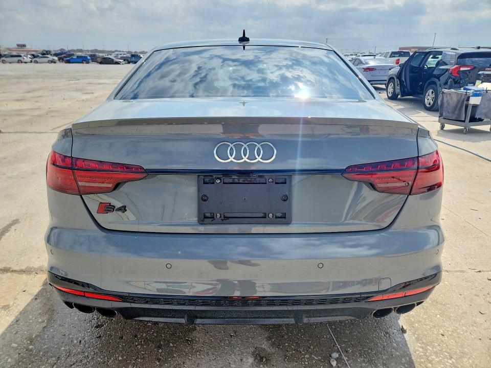 79908395 :رقم المزاد ، WAUB4AF44MA034842 vin ، 2021 Audi S4 مزاد بيع