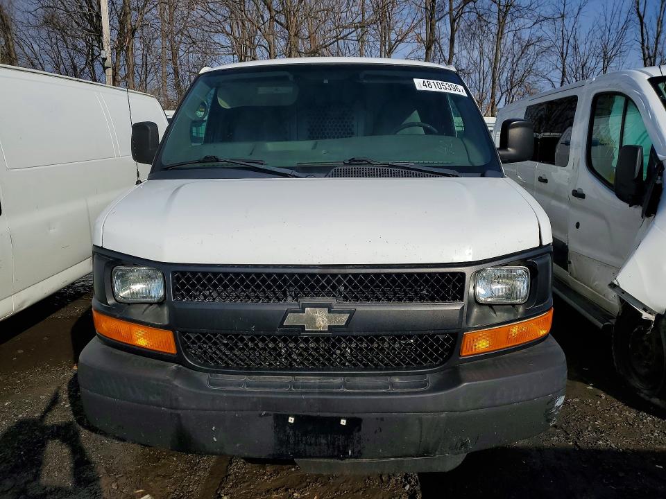 2014 Chev Express G2500 მანქანა იყიდება აუქციონზე, vin: 1GCWGGCA5E1134457, აუქციონის ნომერი: 48105396
