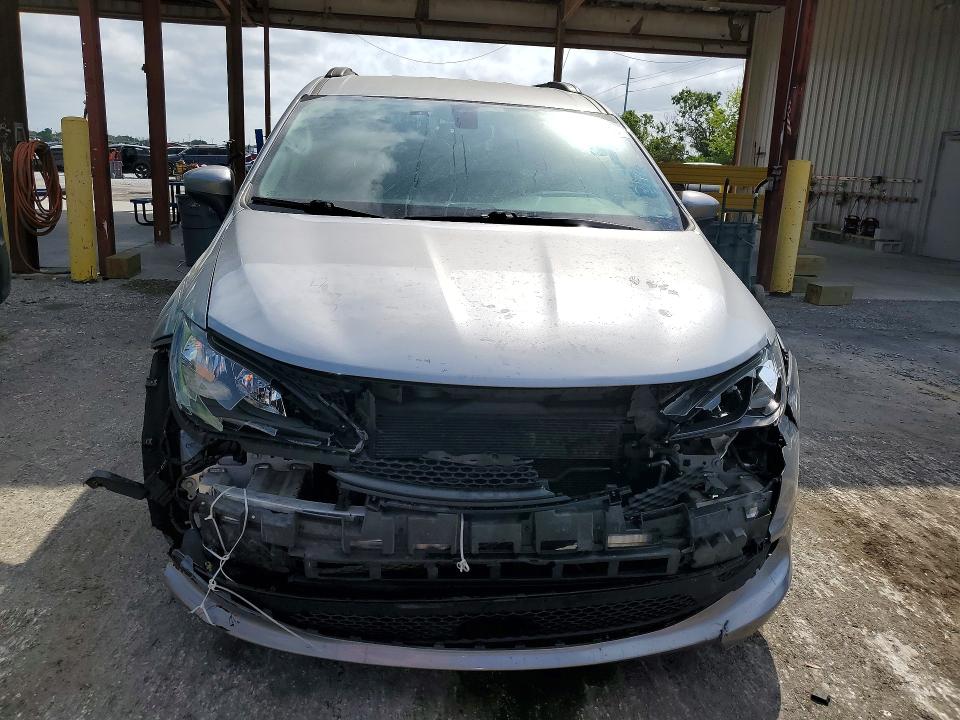 Продажа на аукционе авто 2021 Chrysler Voyager, vin: 2C4RC1DG7MR547760, номер лота: 47562176