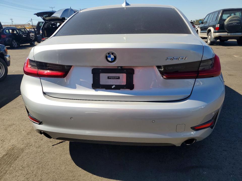 2019 Bmw 330i მანქანა იყიდება აუქციონზე, vin: WBA5R1C59KAJ99567, აუქციონის ნომერი: 45562776