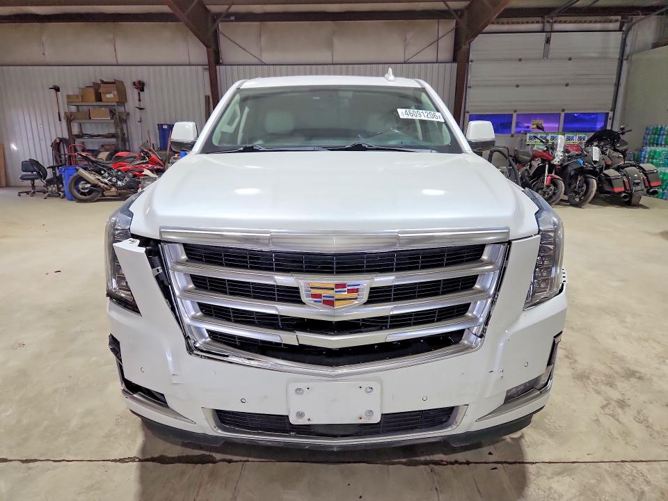 46091206 :رقم المزاد ، 1GYS4CKJ1LR208760 vin ، 2020 Cadillac Escalade مزاد بيع