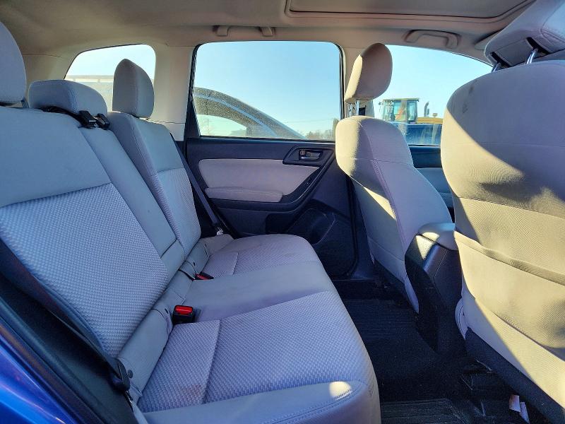 79799605 :رقم المزاد ، JF2SJADC2FH401190 vin ، 2015 Subaru Forester مزاد بيع