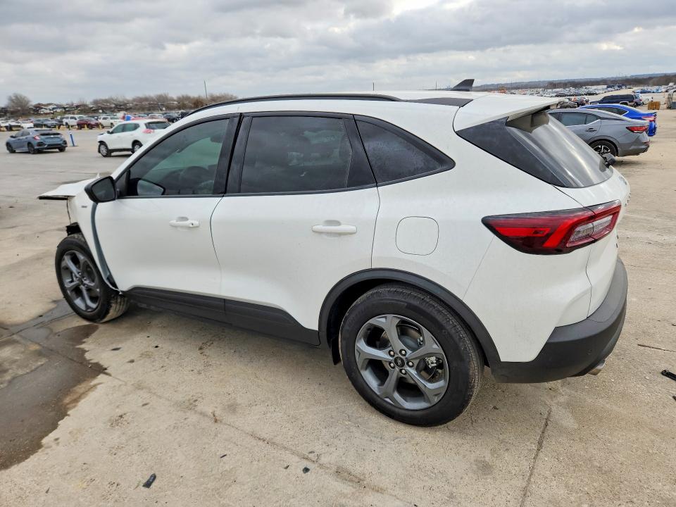 79486845 :رقم المزاد ، 1FMCU0MN0SUB52438 vin ، 2025 Ford Escape مزاد بيع