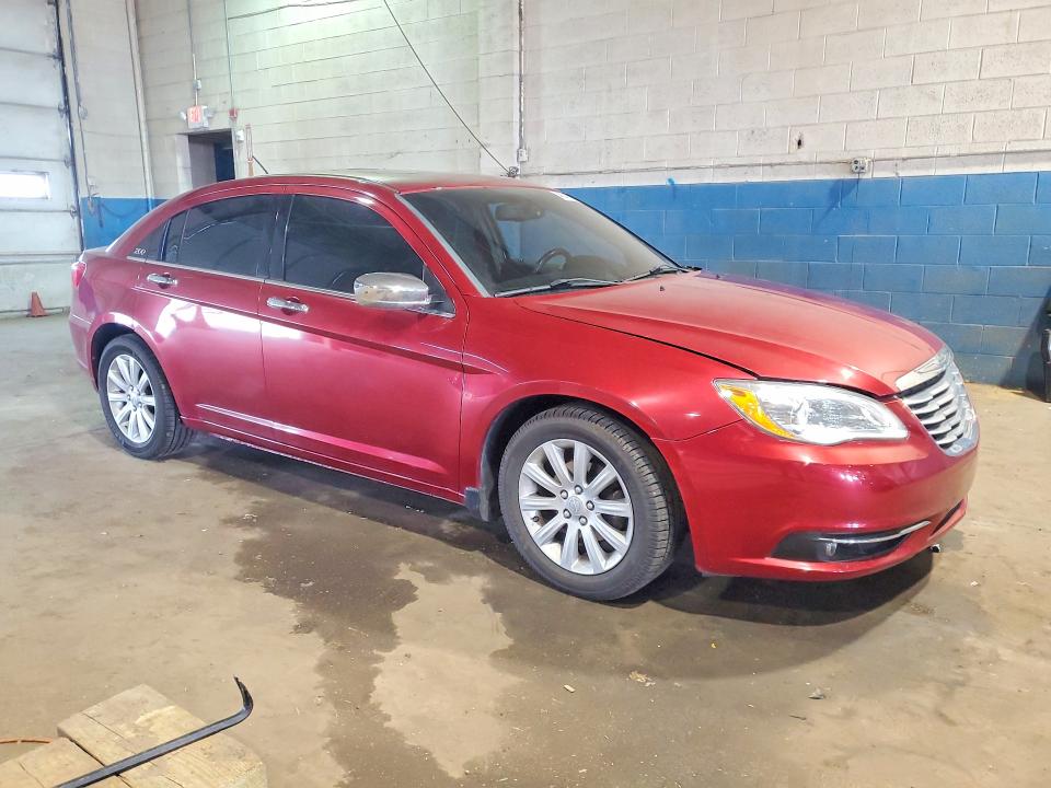 Продажа на аукционе авто 2014 Chrysler 200, vin: 1C3CCBCG8EN179380, номер лота: 48011266