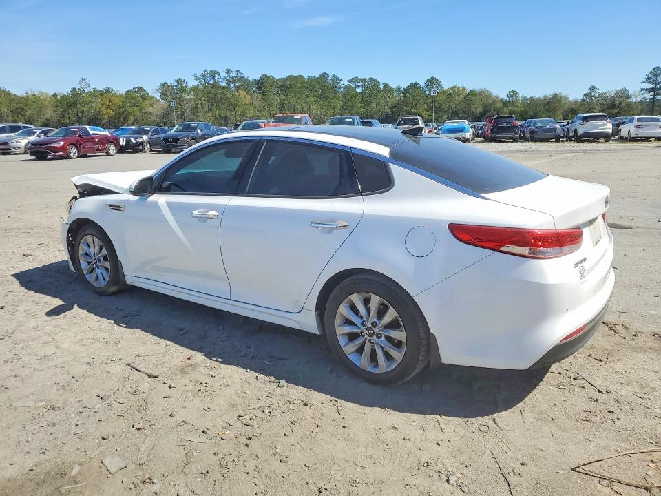2016 Kia Optima მანქანა იყიდება აუქციონზე, vin: 5XXGU4L36GG040141, აუქციონის ნომერი: 46548696