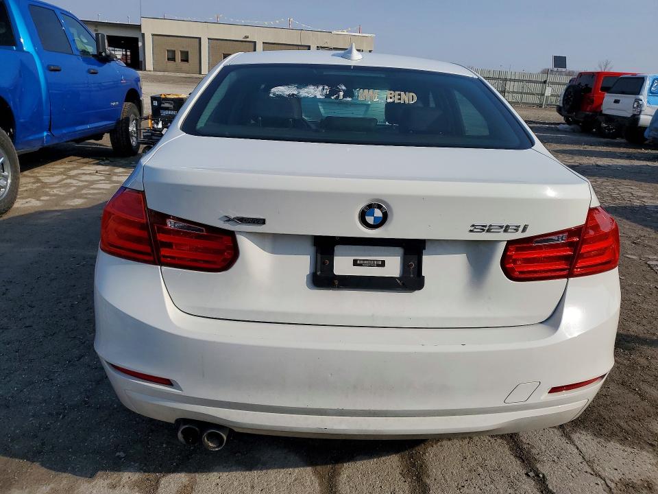Aukcja sprzedaży 2015 Bmw 328, vin: WBA3B5C57FF963282, numer aukcji: 47635276