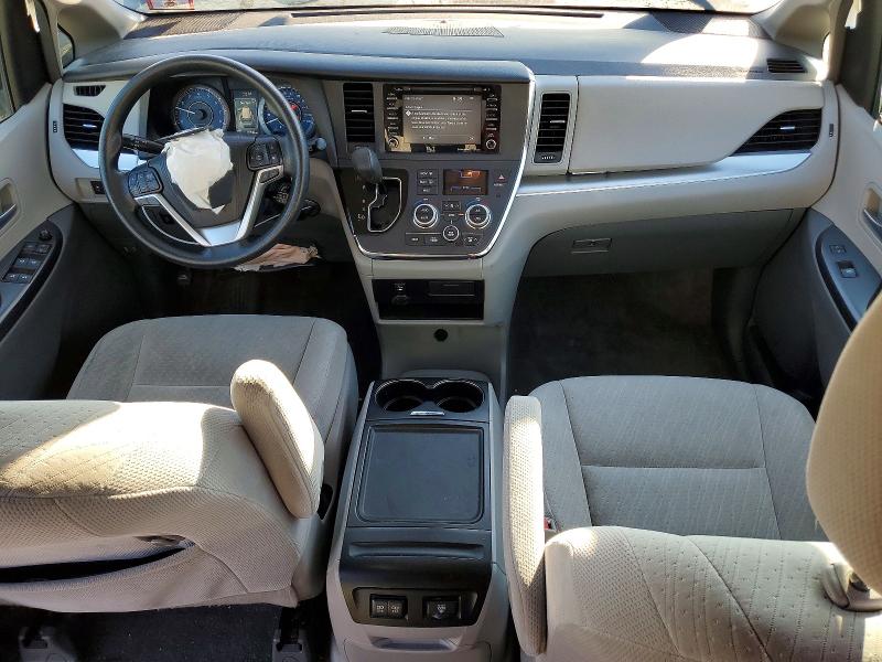 Продаж на аукціоні авто 2018 Toyota Sienna, vin: 5TDKZ3DC9JS933480, номер лоту: 46862866
