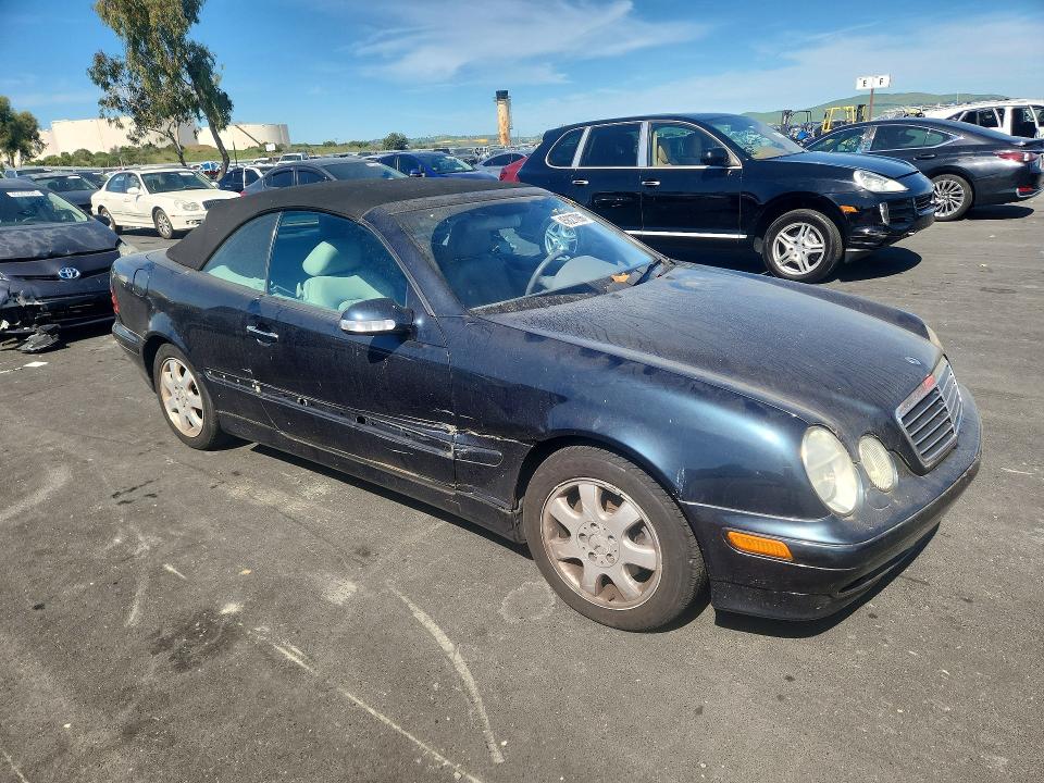 Продаж на аукціоні авто 2003 Mercedes-benz Clk, vin: WDBLK65G23T143680, номер лоту: 45827096