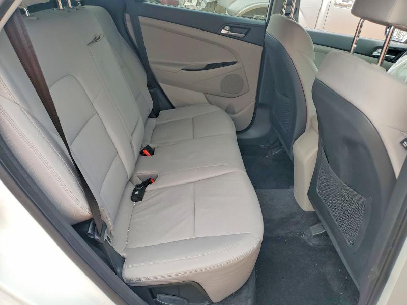 2020 Hyundai Tucson მანქანა იყიდება აუქციონზე, vin: KM8J23A4XLU131527, აუქციონის ნომერი: 47111336