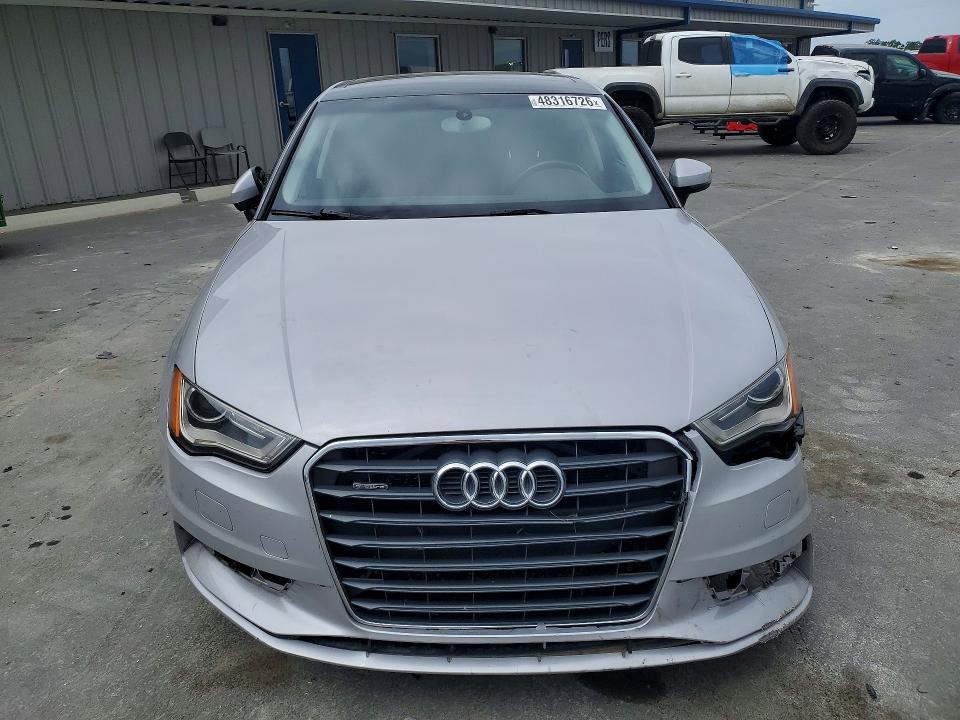 Продажа на аукционе авто 2015 Audi A3, vin: WAUBFGFF9F1012210, номер лота: 48316726