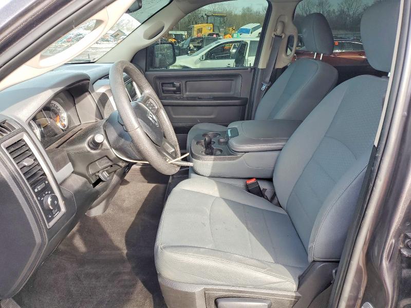 46578676 :رقم المزاد ، 1C6RR7KG8HS772852 vin ، 2017 Ram 1500 مزاد بيع