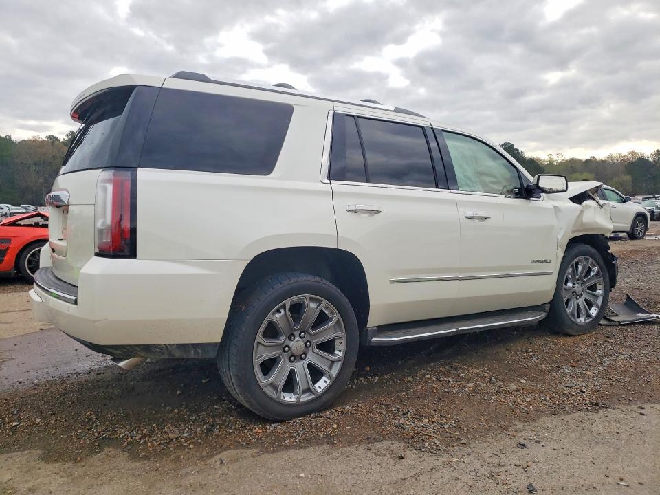 41893006 :رقم المزاد ، 1GKS1CKJ1FR569364 vin ، 2015 Gmc Yukon مزاد بيع