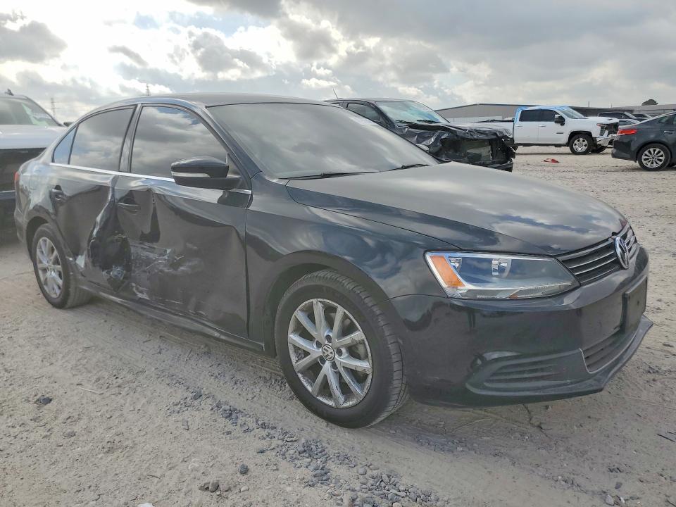 47973646 :رقم المزاد ، 3VWD17AJ5EM445480 vin ، 2014 Volkswagen Jetta مزاد بيع