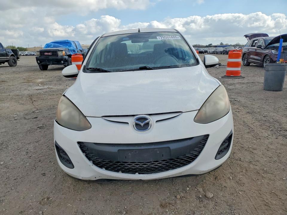 79586485 :رقم المزاد ، JM1DE1KY1C0144558 vin ، 2012 Mazda Mazda 2 مزاد بيع