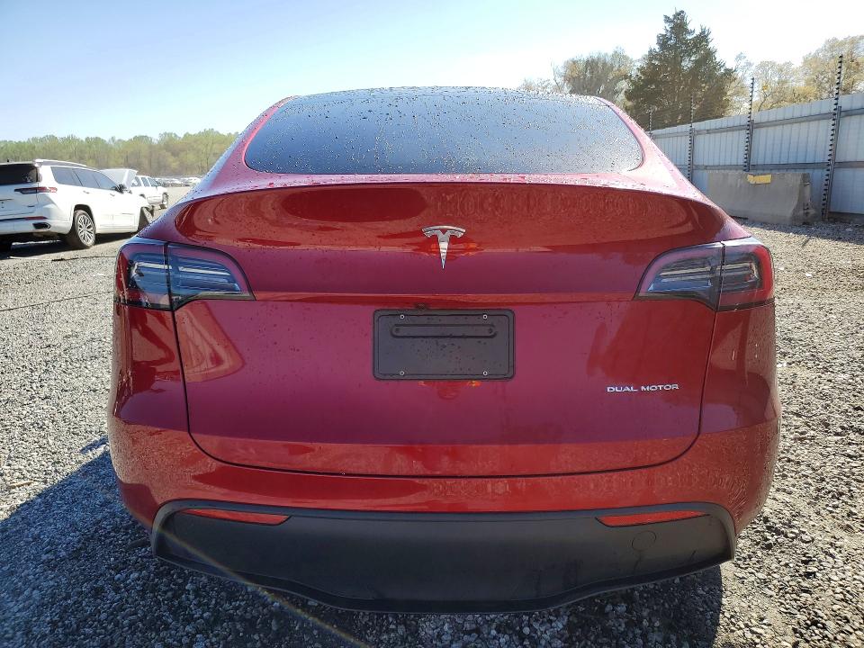 Продажа на аукционе авто 2025 Tesla Model Y, vin: 7SAYGAEE2SF310246, номер лота: 47098276