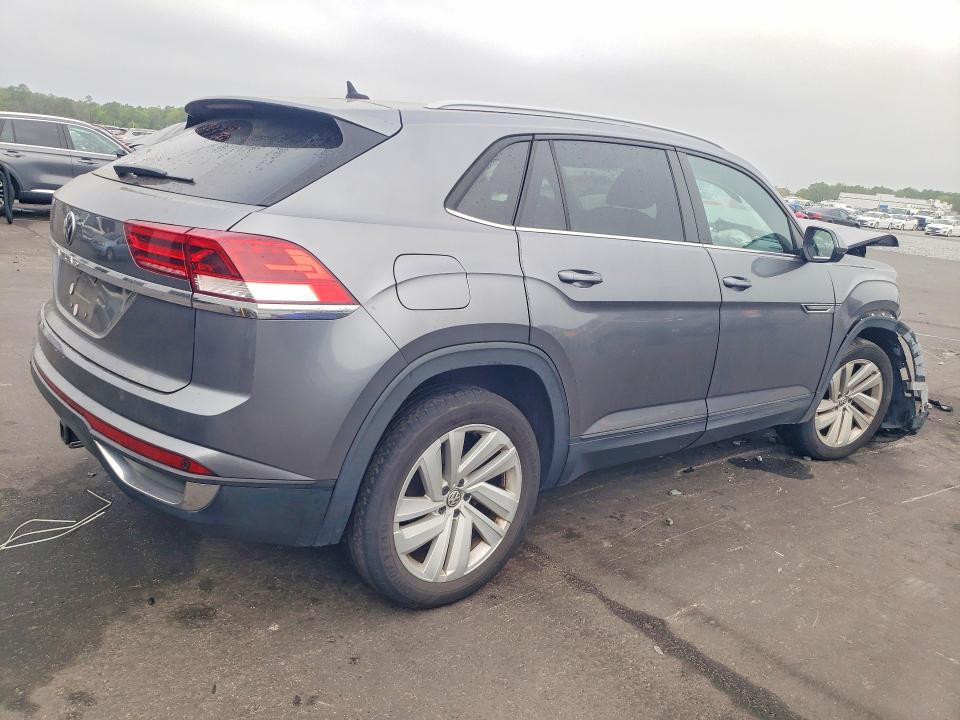 2021 Volkswagen Atlas Cross Sport მანქანა იყიდება აუქციონზე, vin: 1V2JE2CA0MC202457, აუქციონის ნომერი: 47401186