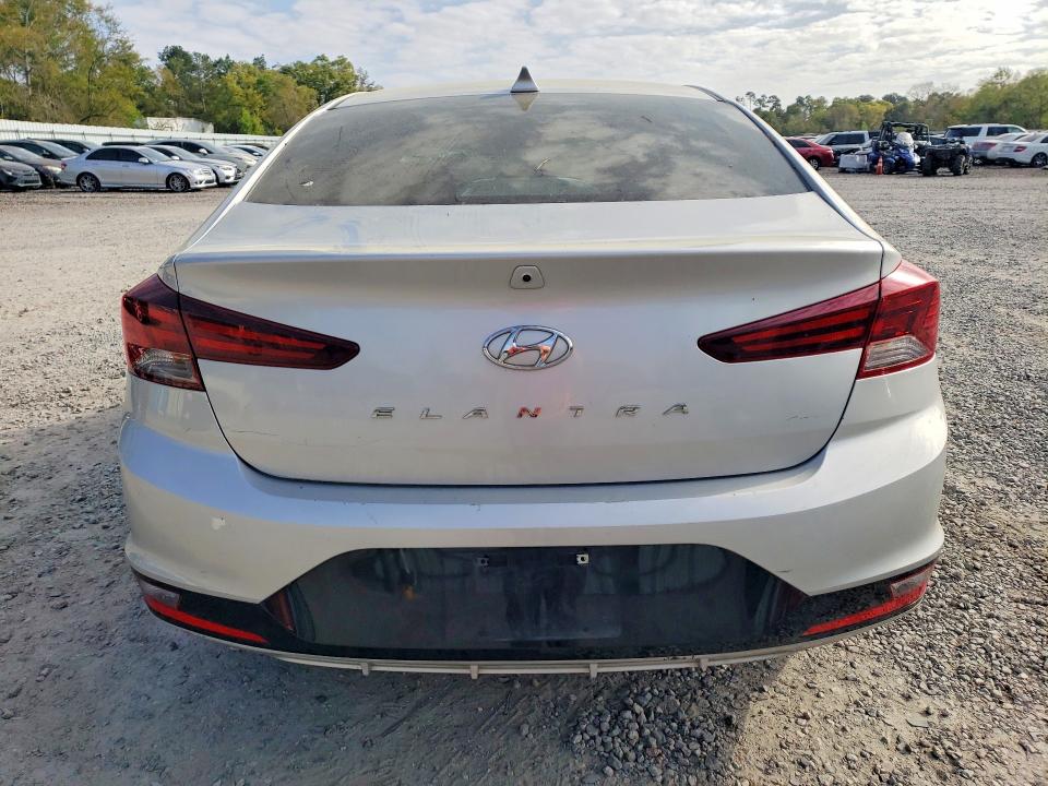 48123196 :رقم المزاد ، 5NPD84LF0LH537797 vin ، 2020 Hyundai Elantra مزاد بيع