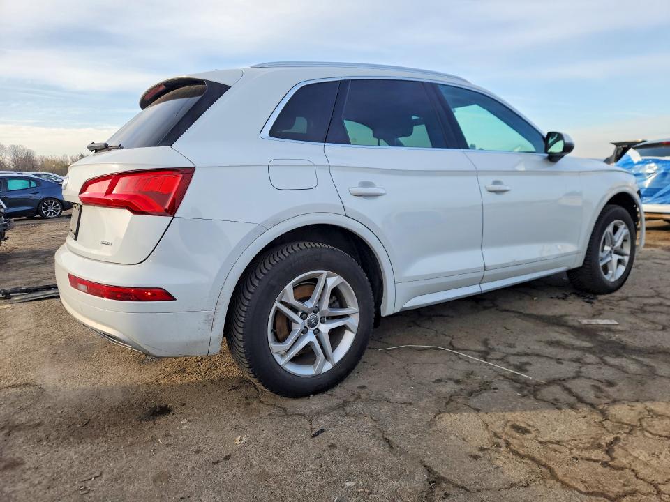 Продажа на аукционе авто 2019 Audi Q5, vin: WA1ANAFY2K2093680, номер лота: 79968775