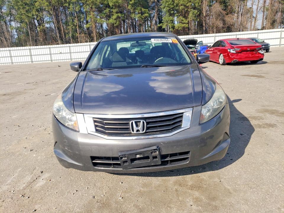 2008 Honda Accord მანქანა იყიდება აუქციონზე, vin: 1HGCP26388A133277, აუქციონის ნომერი: 45636266