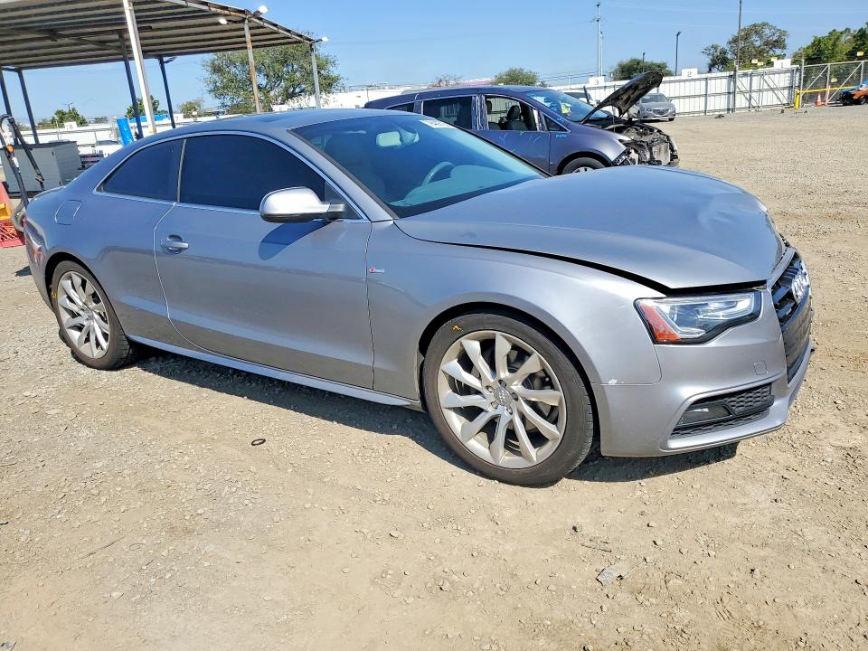 Продаж на аукціоні авто 2015 Audi A5, vin: WAUMFAFRXFA060217, номер лоту: 79489725
