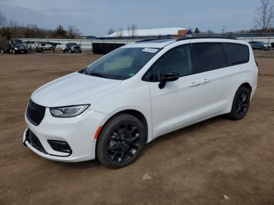 Aukcja sprzedaży 2023 Chrysler Pacifica, vin: 2C4RC3GGXPR544766, numer aukcji: 47532436