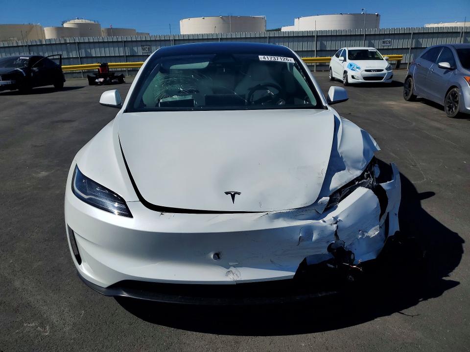 41737126 :رقم المزاد ، 5YJ3E1ET6SF066399 vin ، 2025 Tesla Model 3 مزاد بيع