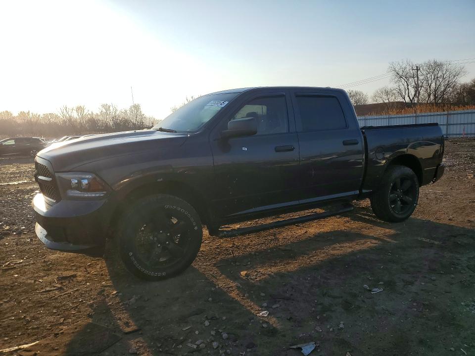 41726376 :رقم المزاد ، 1C6RR6KT5FS584150 vin ، 2015 Ram 1500 مزاد بيع
