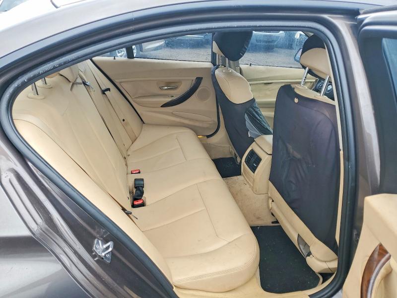 46756696 :رقم المزاد ، WBA3B1C52DK128624 vin ، 2013 Bmw 320 مزاد بيع