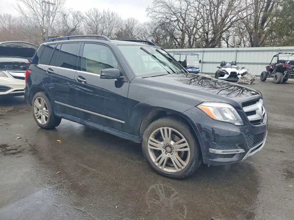 Продаж на аукціоні авто 2015 Mercedes-benz Glk, vin: WDCGG8JBXFG345877, номер лоту: 79787735