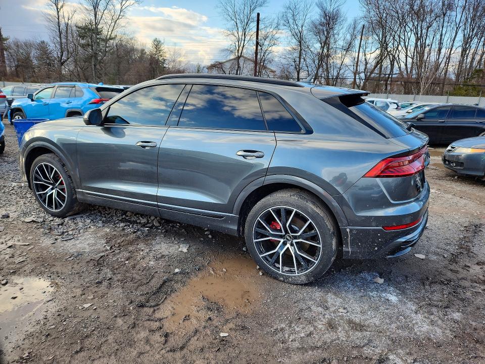 Продажа на аукционе авто 2022 Audi Q8, vin: WA1EVBF15ND010830, номер лота: 46122116