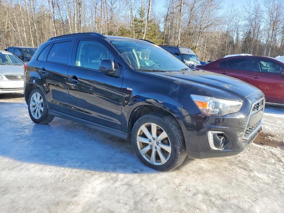 79162065 :رقم المزاد ، 4A4AJ4AU9FE601096 vin ، 2015 Mitsubishi Rvr مزاد بيع