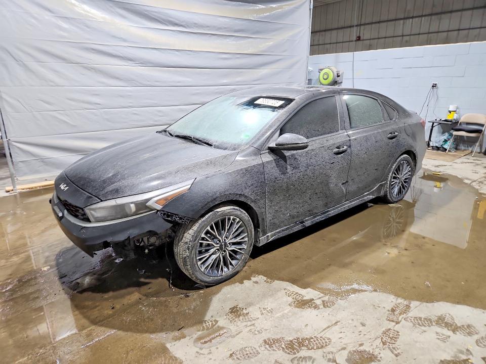 79880725 :رقم المزاد ، 3KPF54AD6PE655737 vin ، 2023 Kia Forte مزاد بيع