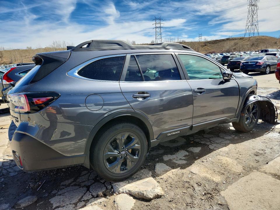 46521386 :رقم المزاد ، 4S4BTGLD1M3165160 vin ، 2021 Subaru Outback مزاد بيع