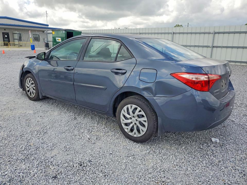 Продажа на аукционе авто 2018 Toyota Corolla, vin: 5YFBURHE1JP795939, номер лота: 48117296