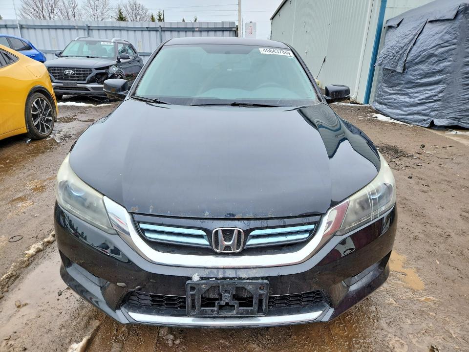 Продаж на аукціоні авто 2015 Honda Accord Hybrid 4d, vin: 1HGCR6F39FA800548, номер лоту: 45643786
