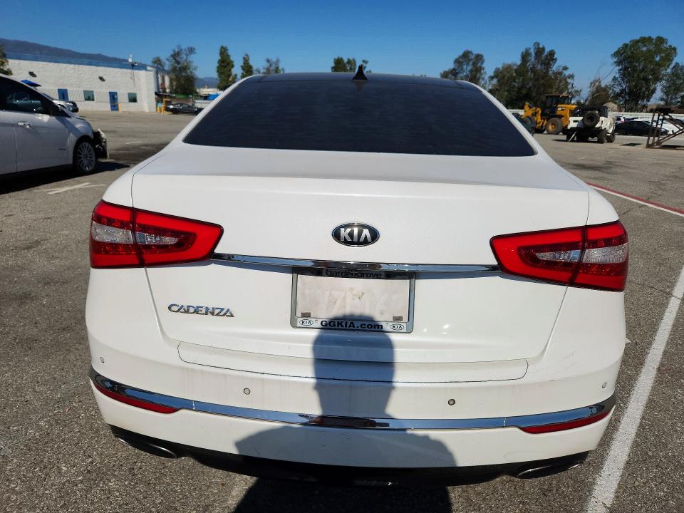 2014 Kia Cadenza მანქანა იყიდება აუქციონზე, vin: KNALN4D7XE5137662, აუქციონის ნომერი: 41725446