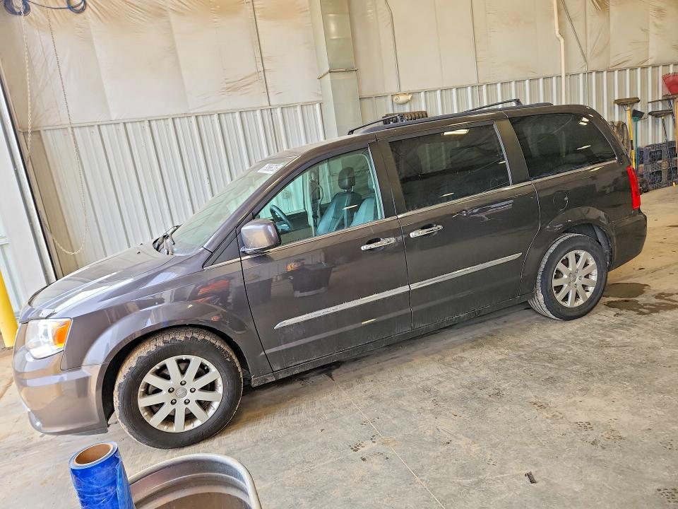 79566735 :رقم المزاد ، 2C4RC1BG4GR260741 vin ، 2016 Chrysler Town & Country مزاد بيع
