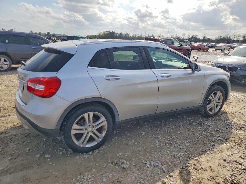 Aukcja sprzedaży 2015 Mercedes-benz Gla, vin: WDCTG4GB7FJ102139, numer aukcji: 45580436