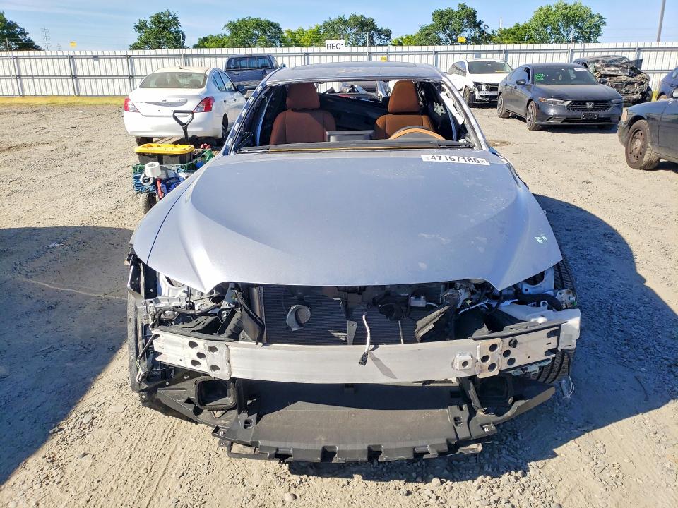 Auction sale of the 2024 Lexus Is 350, vin: JTHBZ1E29R5037125, lot number: 53294156
