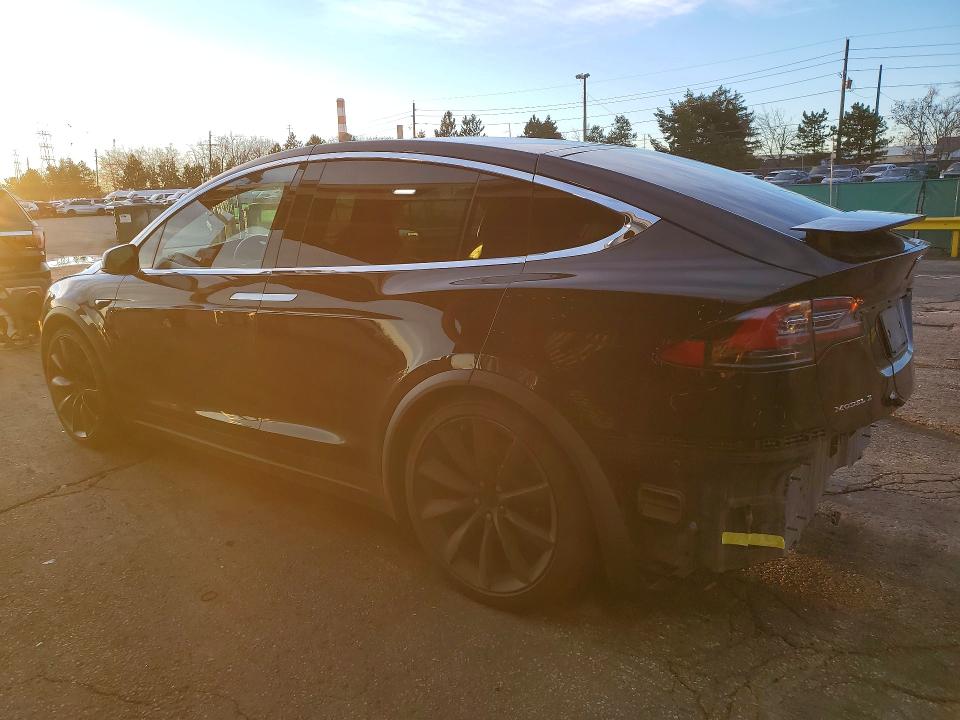 Продажа на аукционе авто 2017 Tesla Model X, vin: 5YJXCBE29HF060691, номер лота: 41803206
