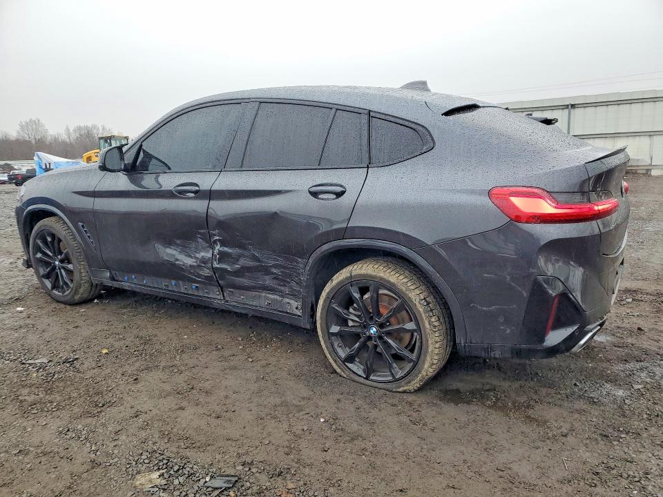 78449105 :رقم المزاد ، 5UX33DT05N9J91407 vin ، 2022 Bmw X4 مزاد بيع