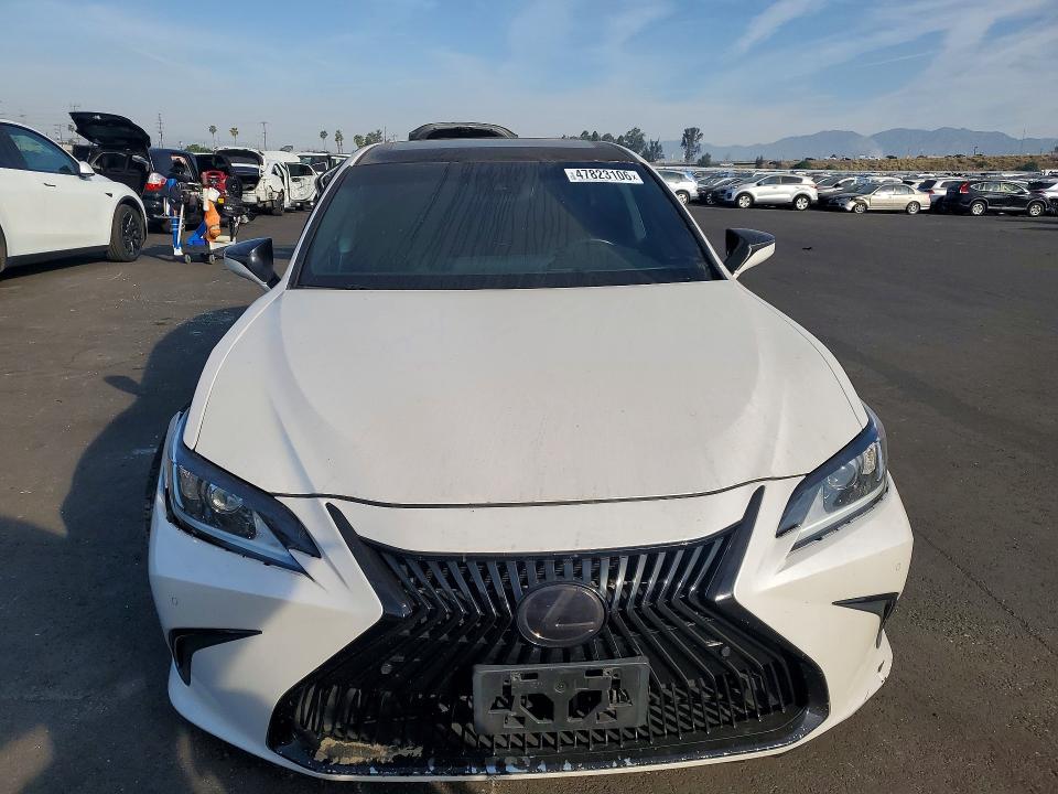 Продаж на аукціоні авто 2021 Lexus Es 300h, vin: 58ADA1C13MU005088, номер лоту: 47823106