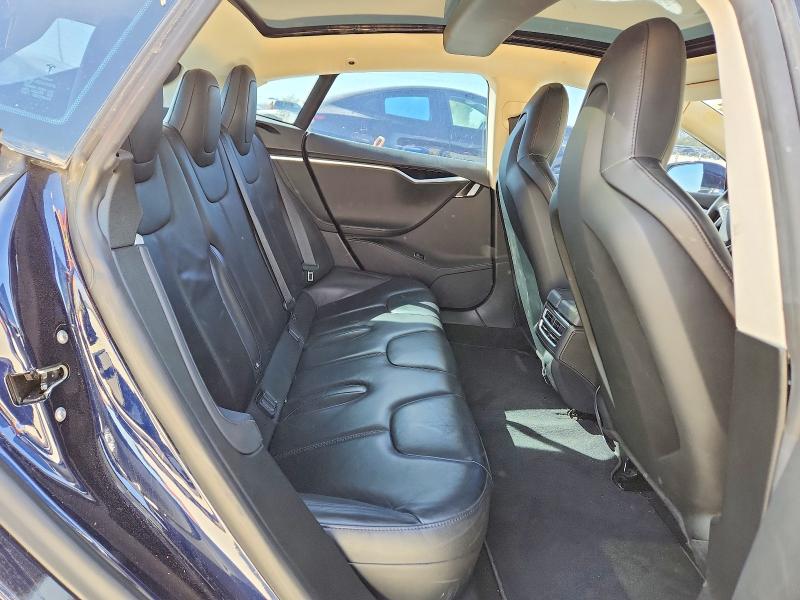 2015 Tesla Model S მანქანა იყიდება აუქციონზე, vin: 5YJSA1S15FFP77088, აუქციონის ნომერი: 78950005