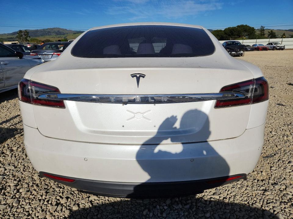 Aukcja sprzedaży 2015 Tesla Model S, vin: 5YJSA1E11FF115133, numer aukcji: 48076896