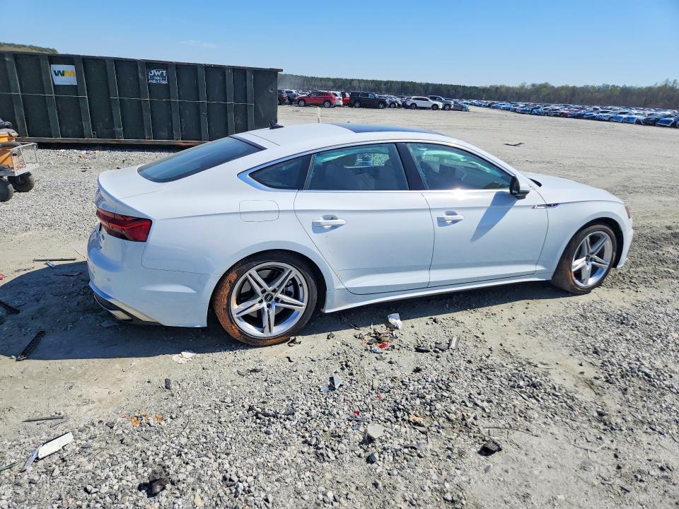 2022 Audi A5 მანქანა იყიდება აუქციონზე, vin: WAUFACF50NA012983, აუქციონის ნომერი: 46915906