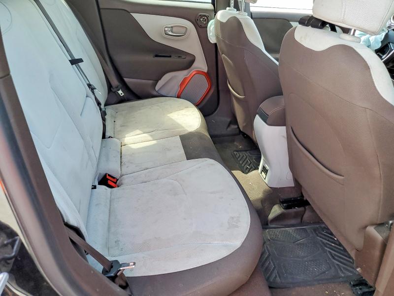 2015 Jeep Renegade მანქანა იყიდება აუქციონზე, vin: ZACCJABT7FPB33722, აუქციონის ნომერი: 47444986